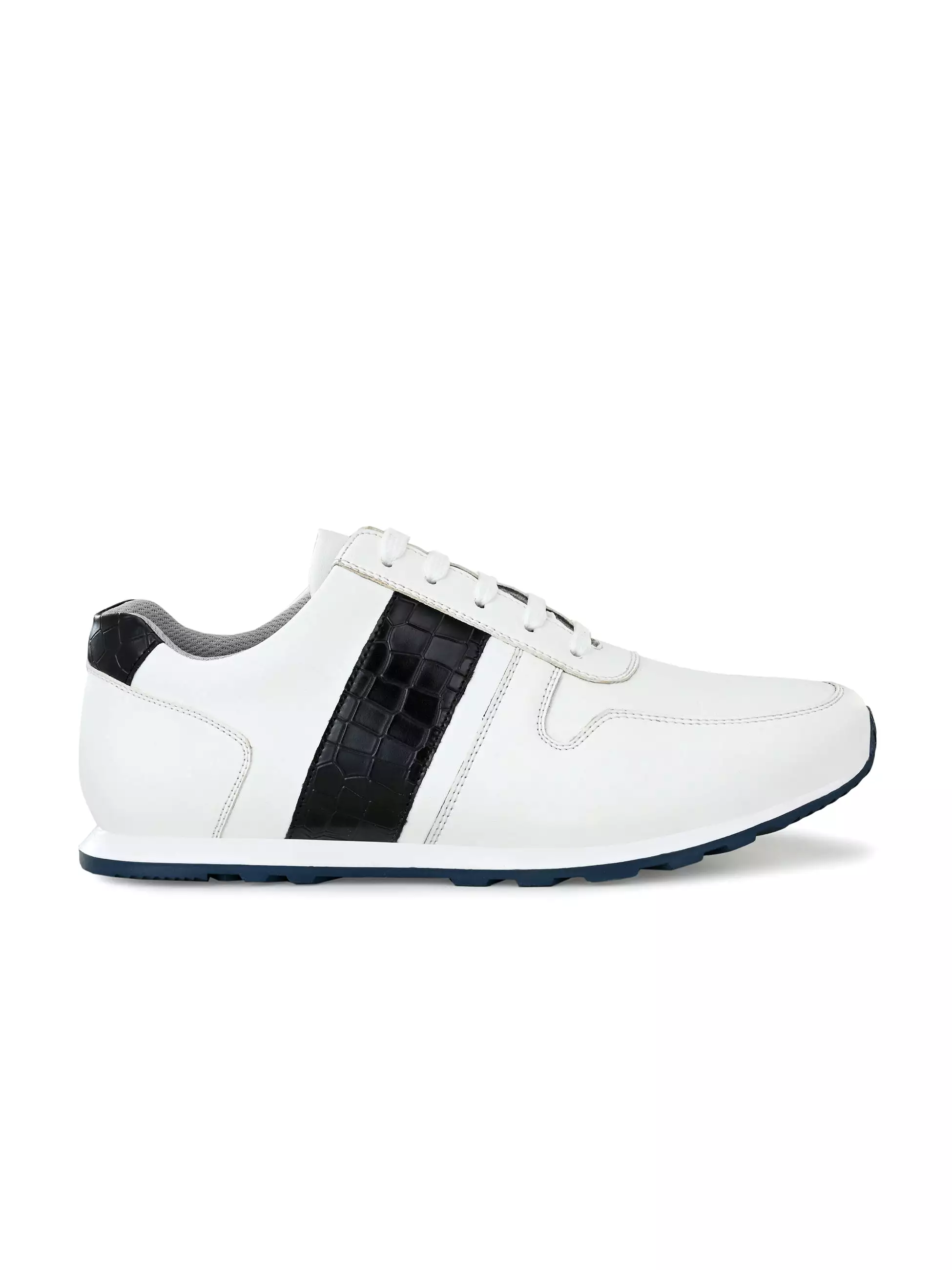 Apexx White Sneakers for Casual Wear