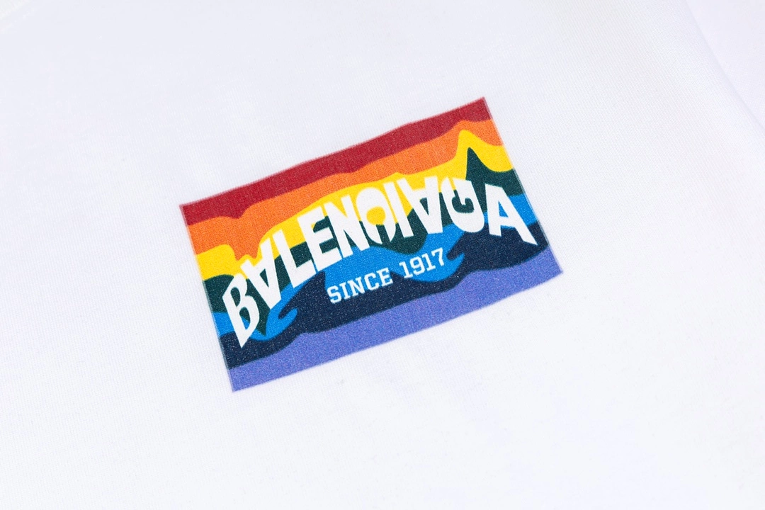 Balenciaga 24SS rainbow sunset logo tee White 3.6