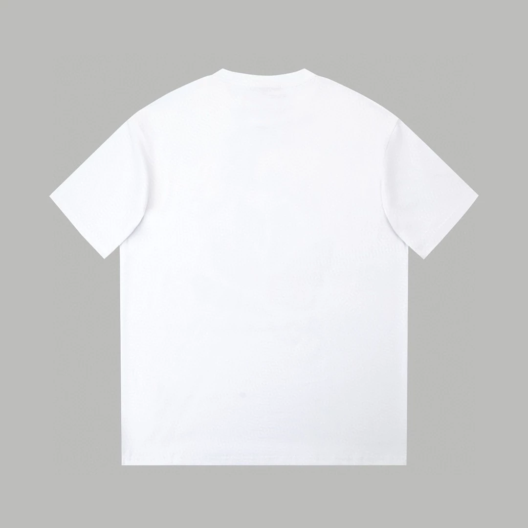 Balenciaga white T-shirt with green graffiti logo, new collection in early spring, available on 1.22.