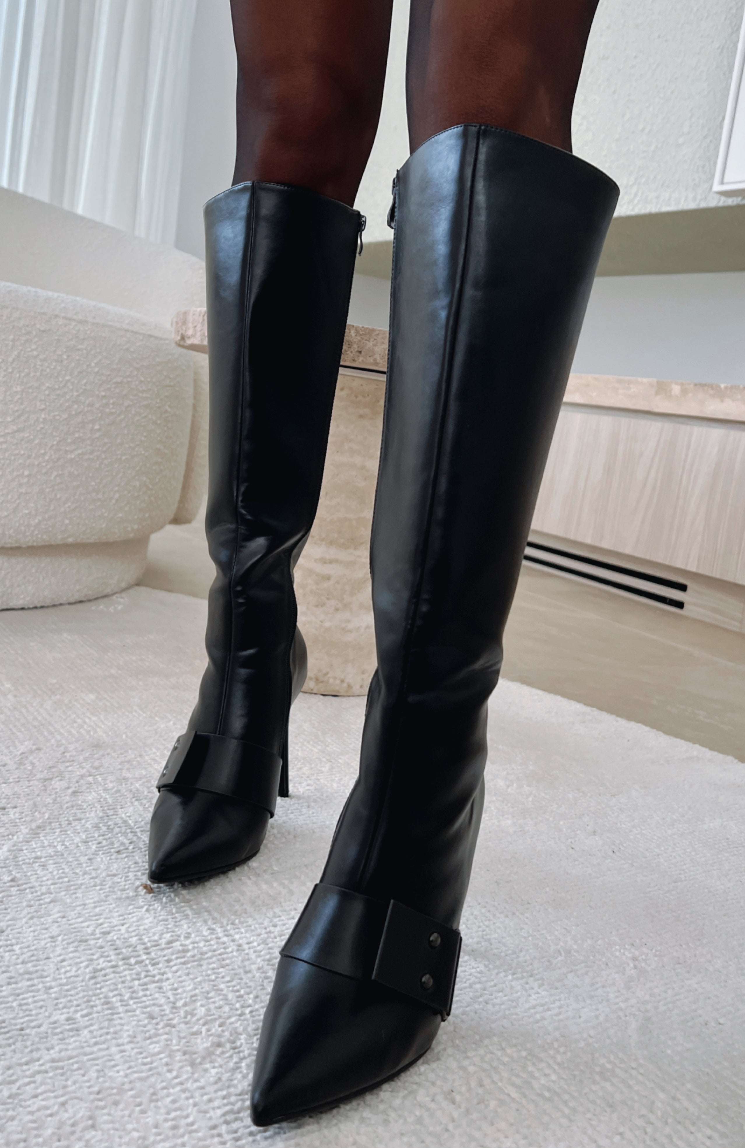 Black knee high boots Brooklyn