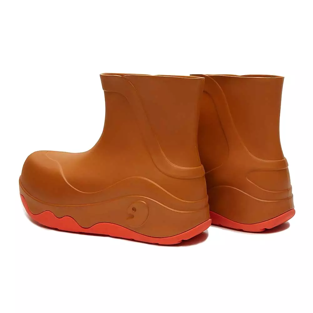 Bronze Women's Navarra Boots