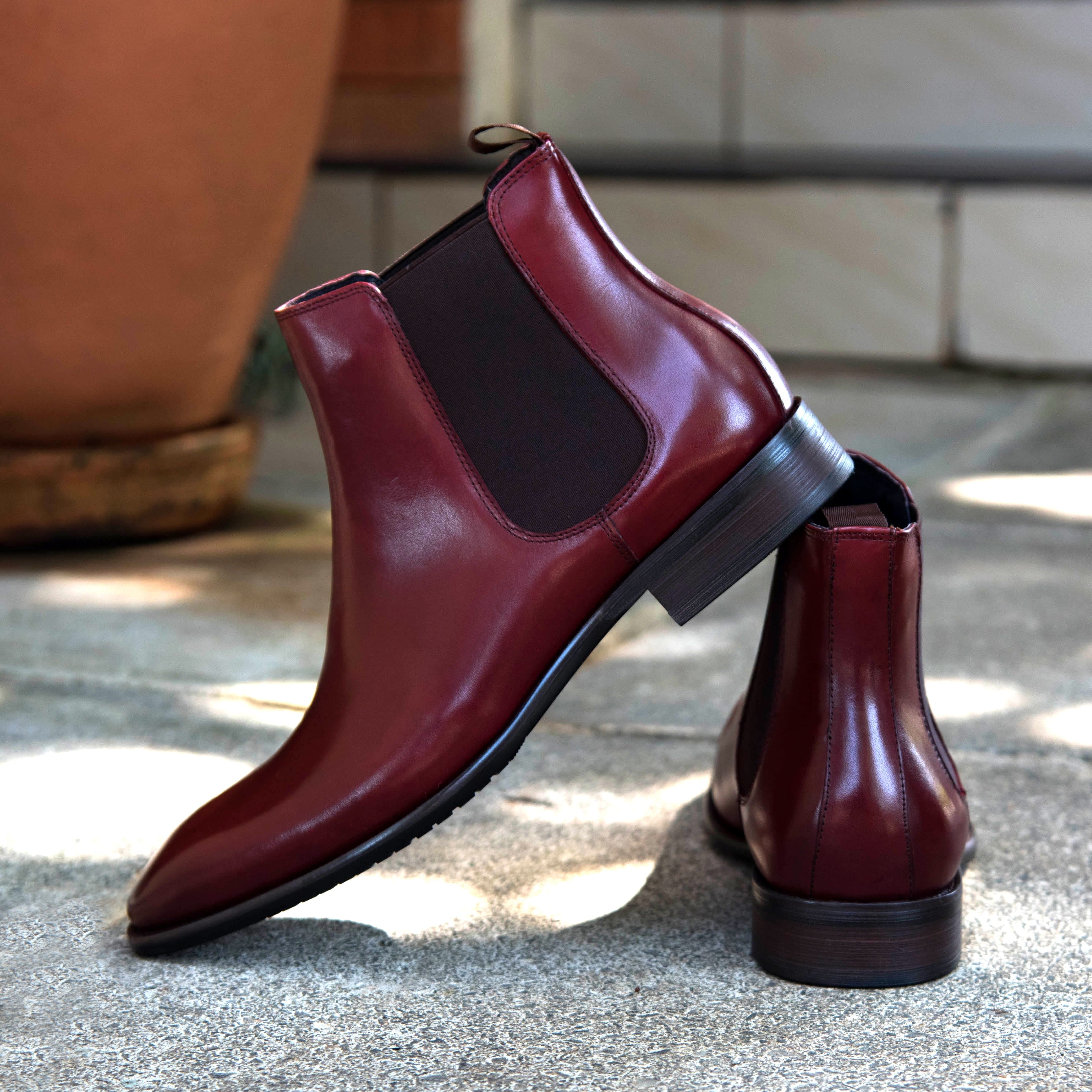 CARDIZ | Ox Blood Chelsea Boots.