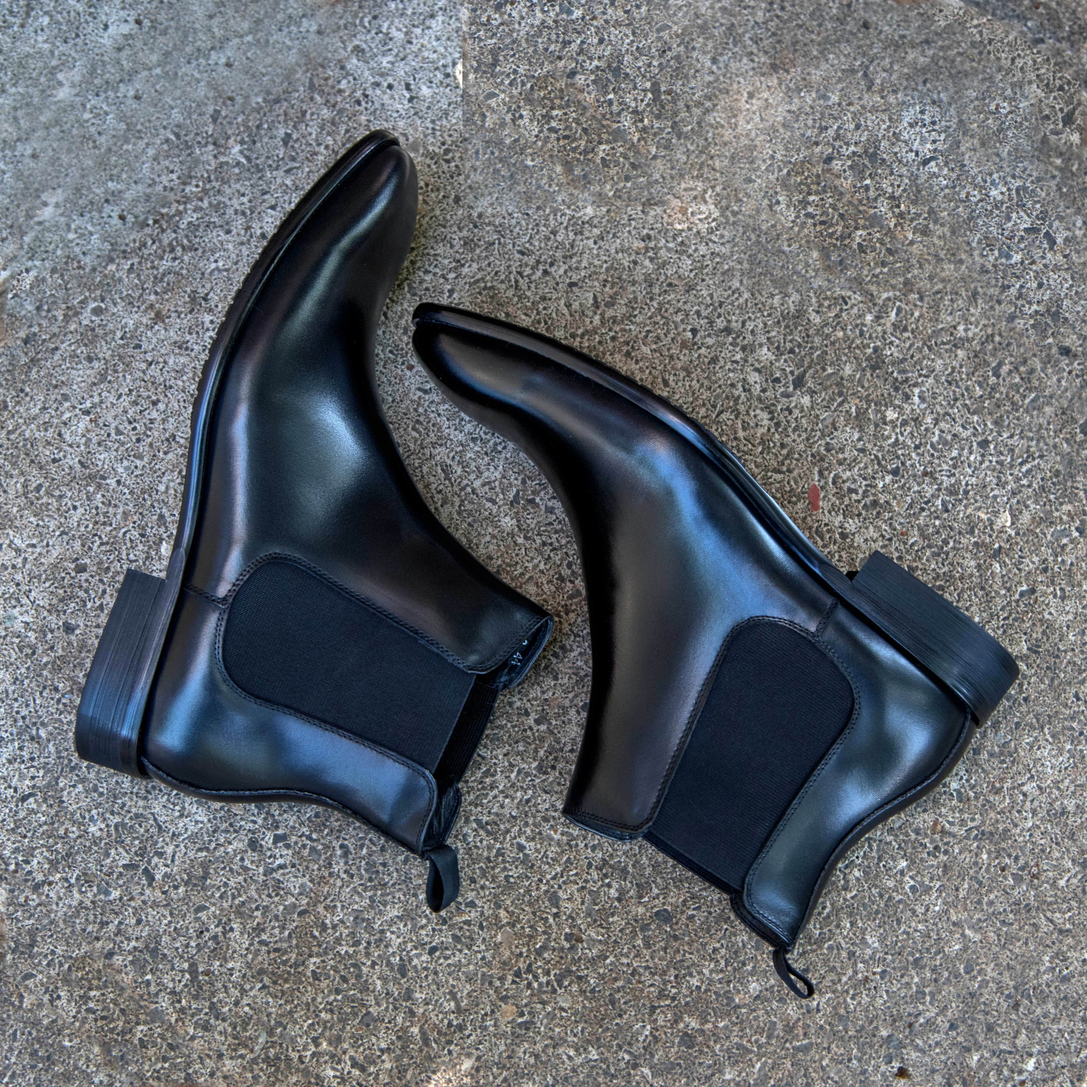 CARDIZ Black Leather Chelsea Boots - Shop Now at CARDIZ