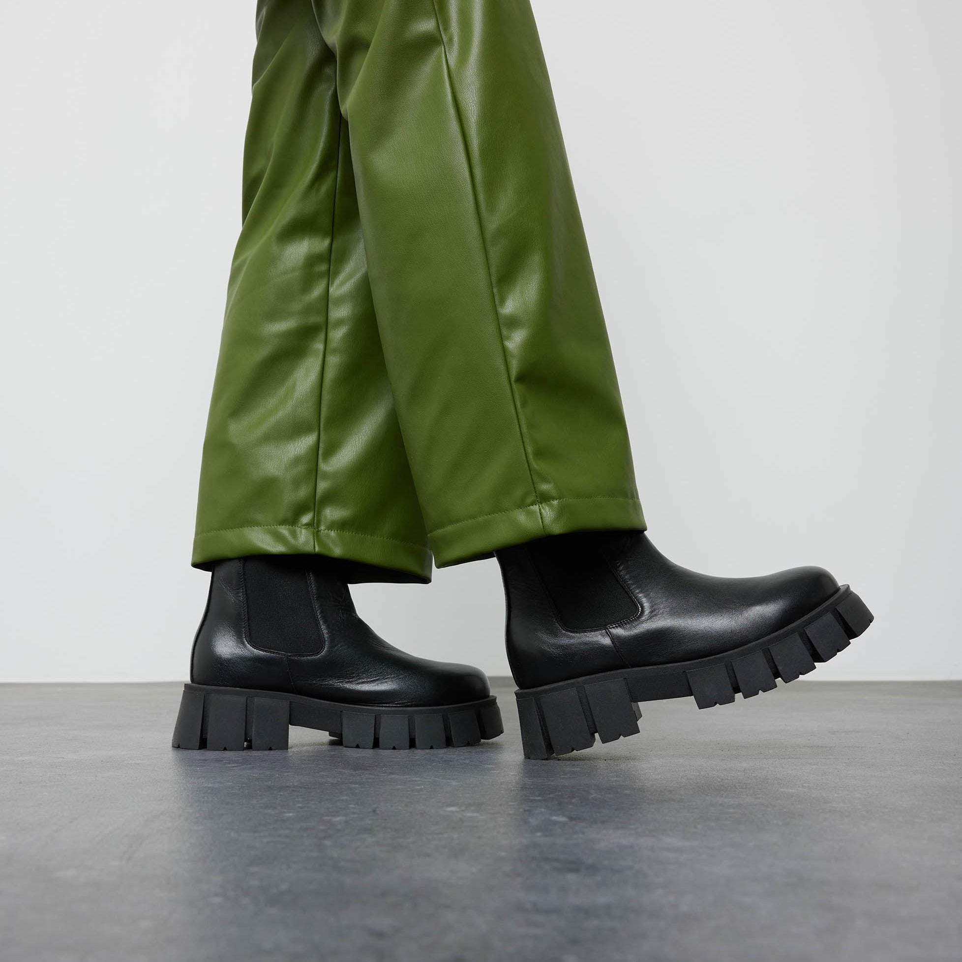 Chelsea Boots Black 55.084 - Search Engine Optimize