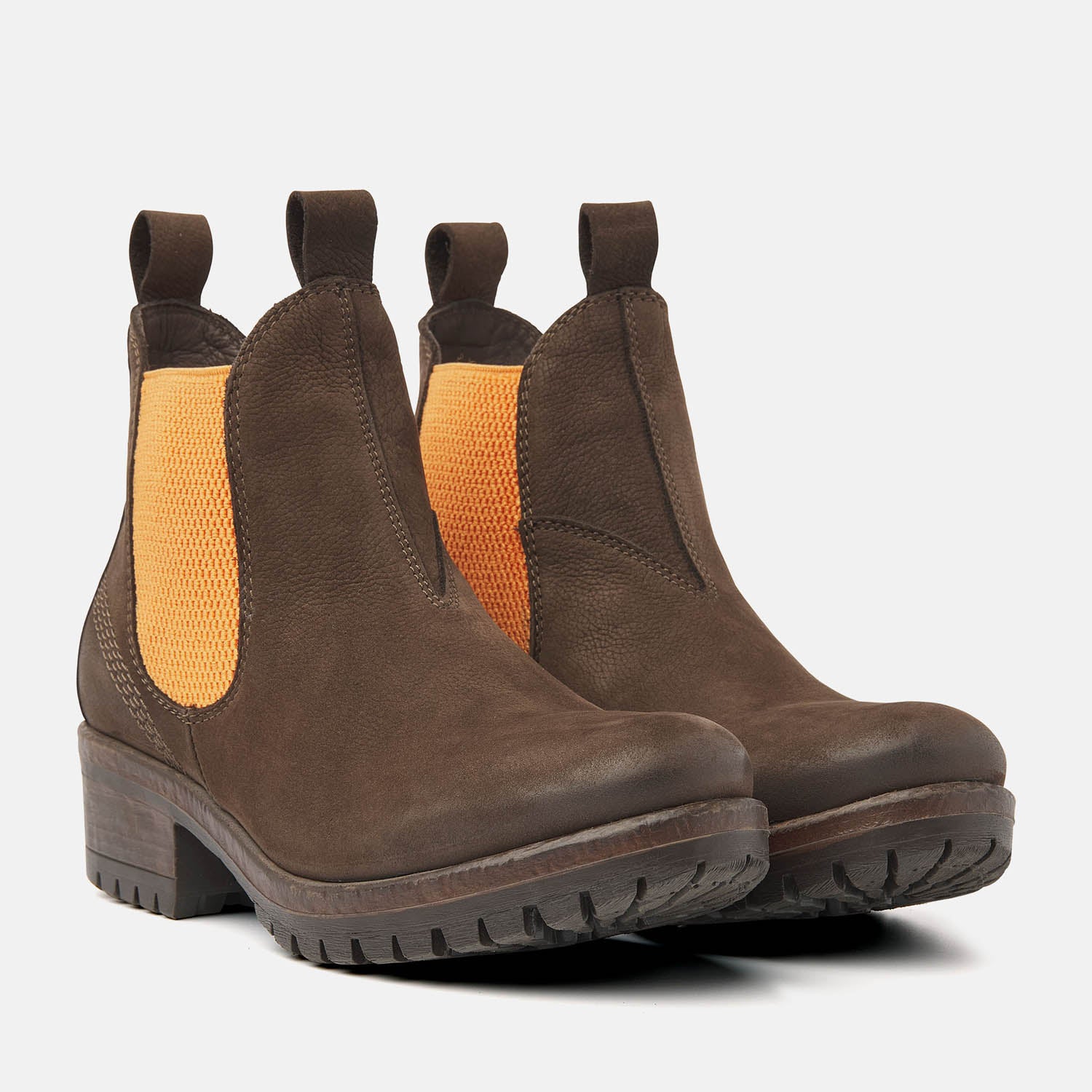 Chelsea Boots in Brown-Orange