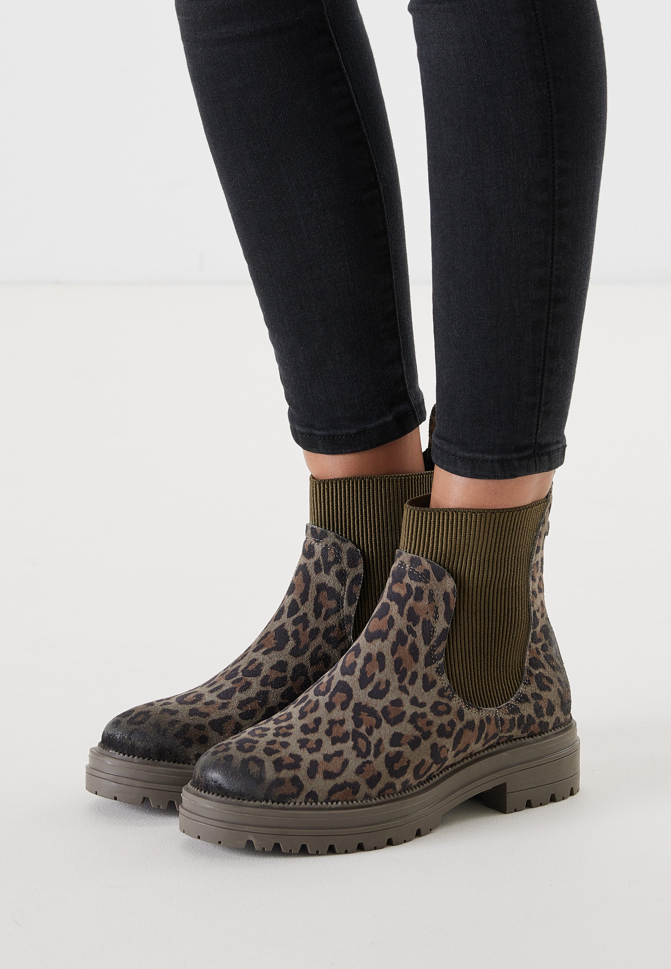 Chelsea Boots Leopard 85.611