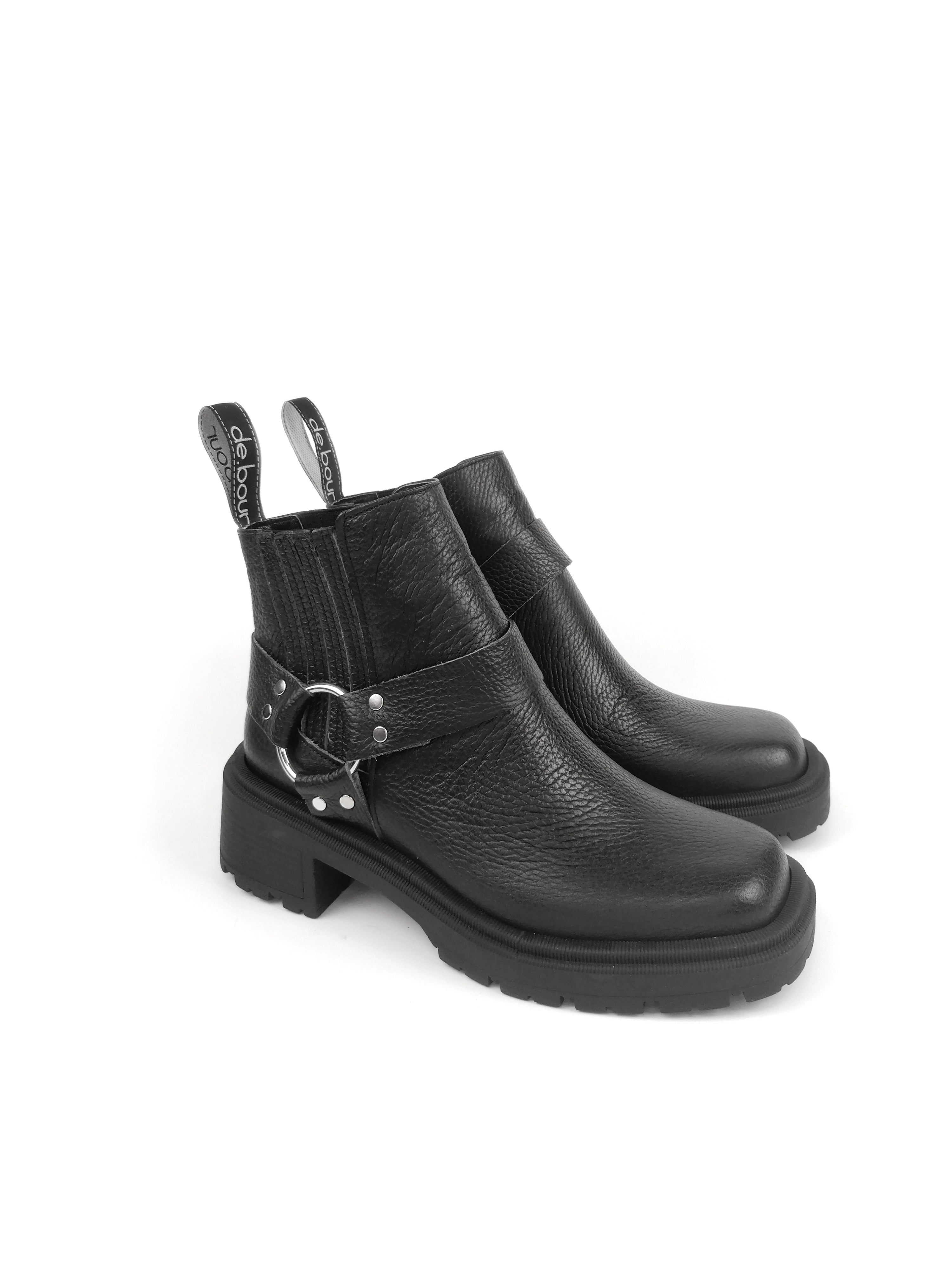 Colette Chelsea Boots in Black Leather