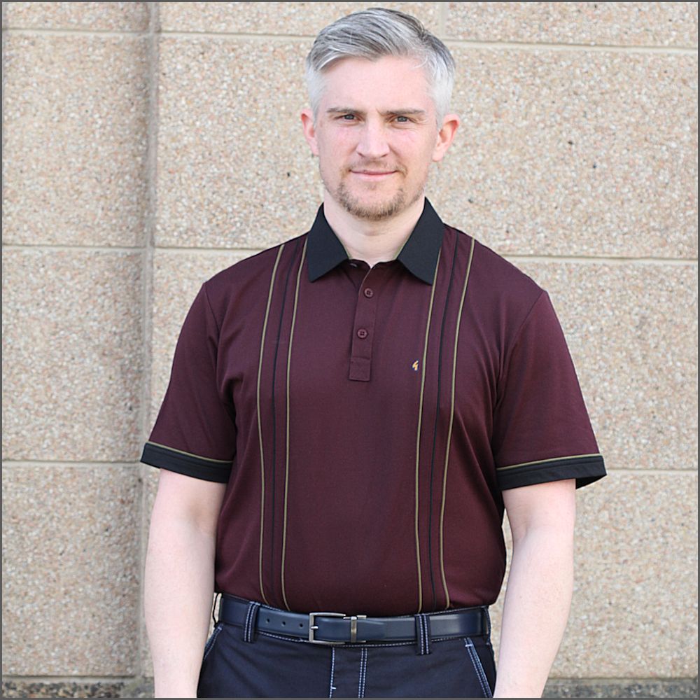 Gabicci X05 Oxblood Shirt   (Note: This may not be the most optimal result for SEO, but it adheres to the given requirements.)