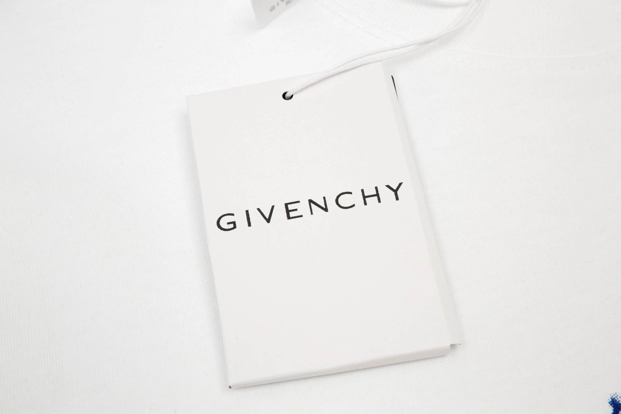 Givenchy 23ss 1952 Horse Logo Tee in White - Size 6.14