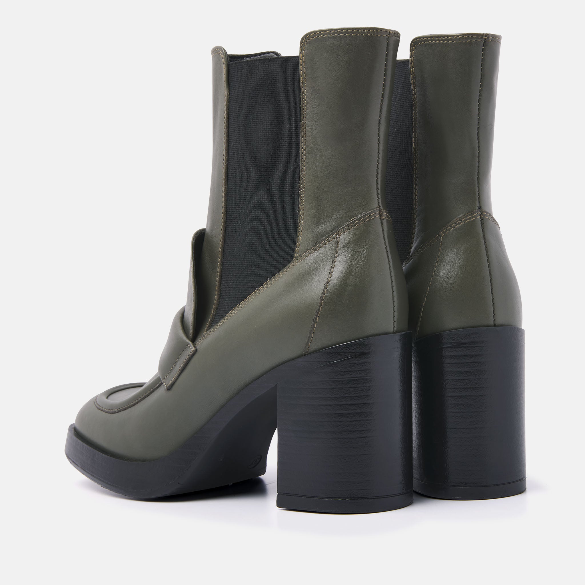 Green Chelsea Boots 55.094