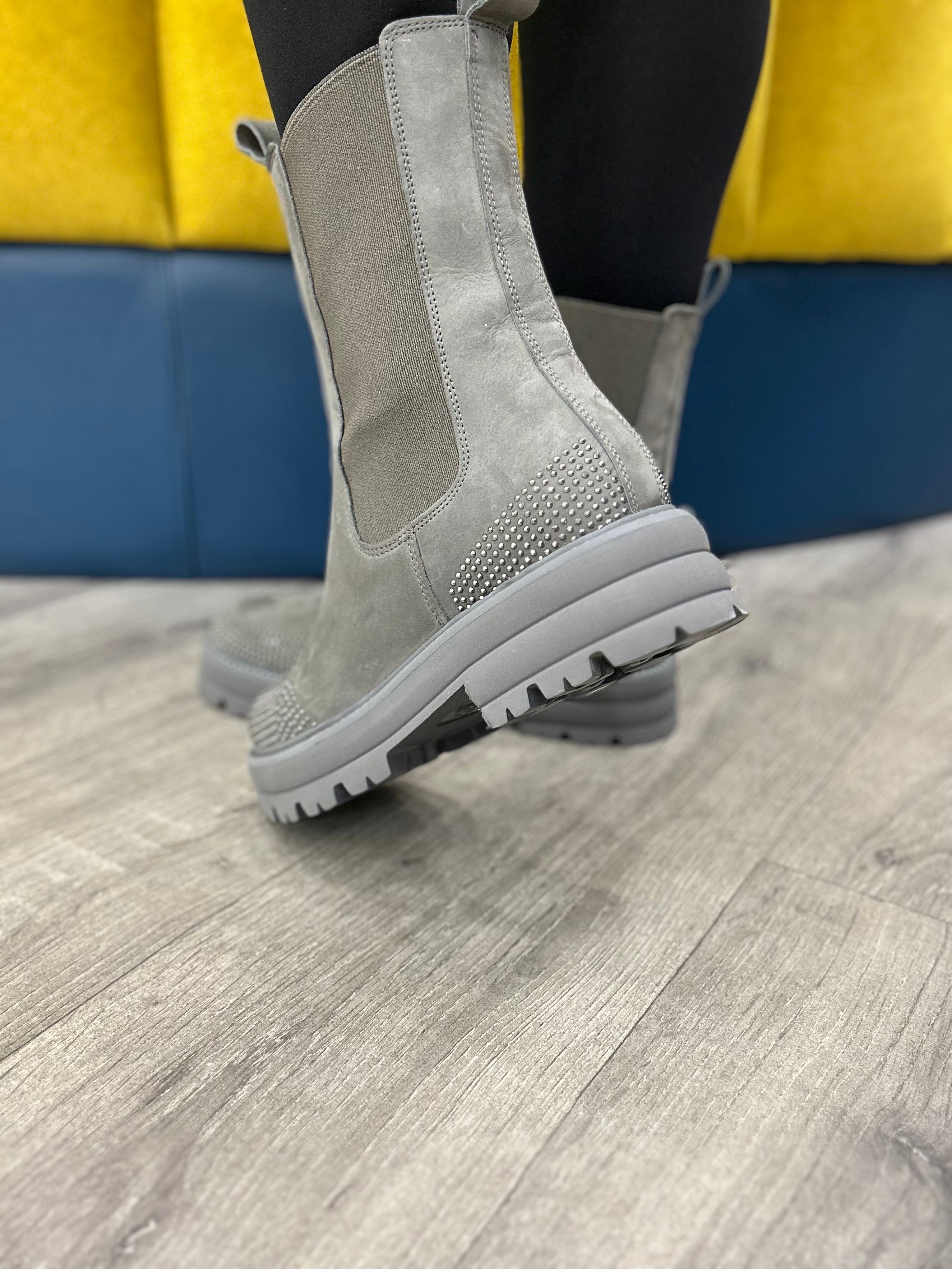 Grey Chelsea Boot - Kennel & Schmenger