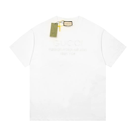 Gucci 23SS New White T-Shirt with Chest Embroidered Logo - Short Sleeve - Size 7.11