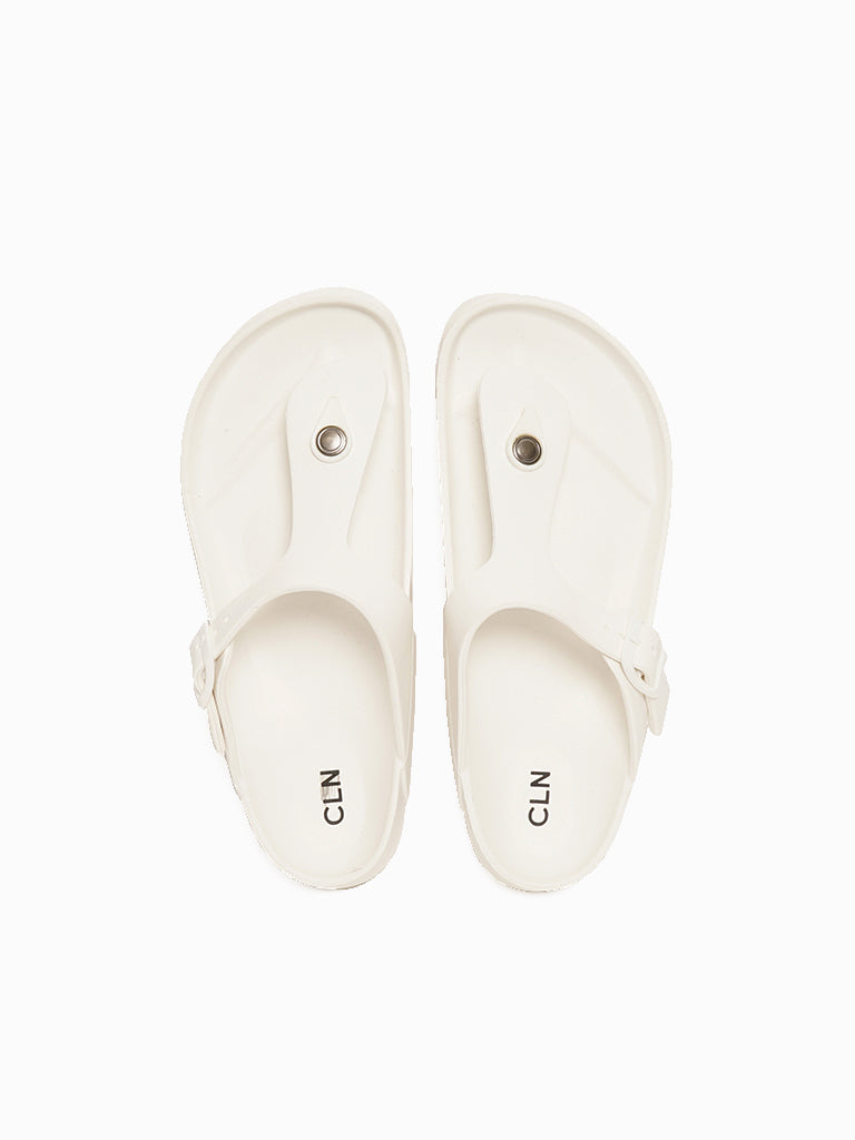 Hale Flat Slides - P799 each (Buy 2 for P999)