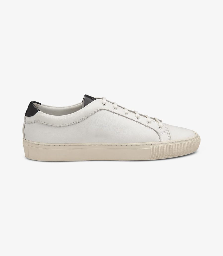 LOAKE Dash leather sneakers in white