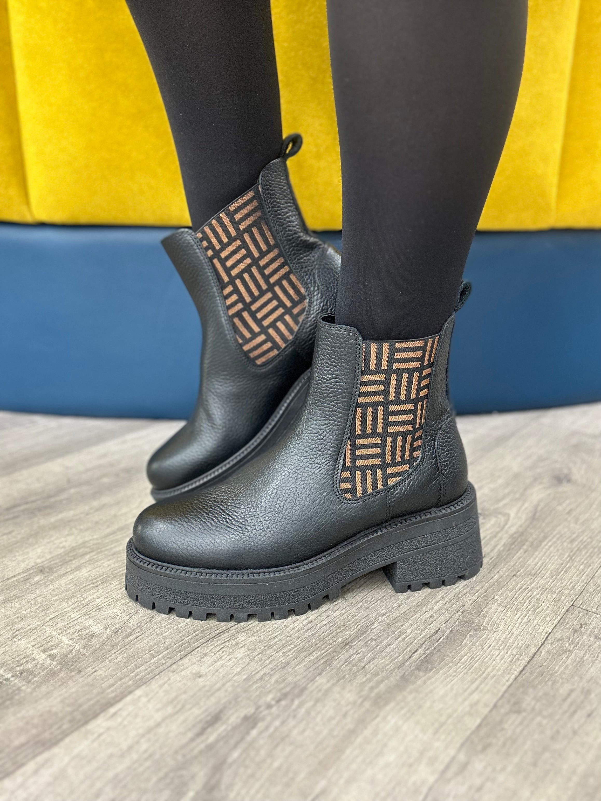 Meline Women's Black Boot - Shop Now!