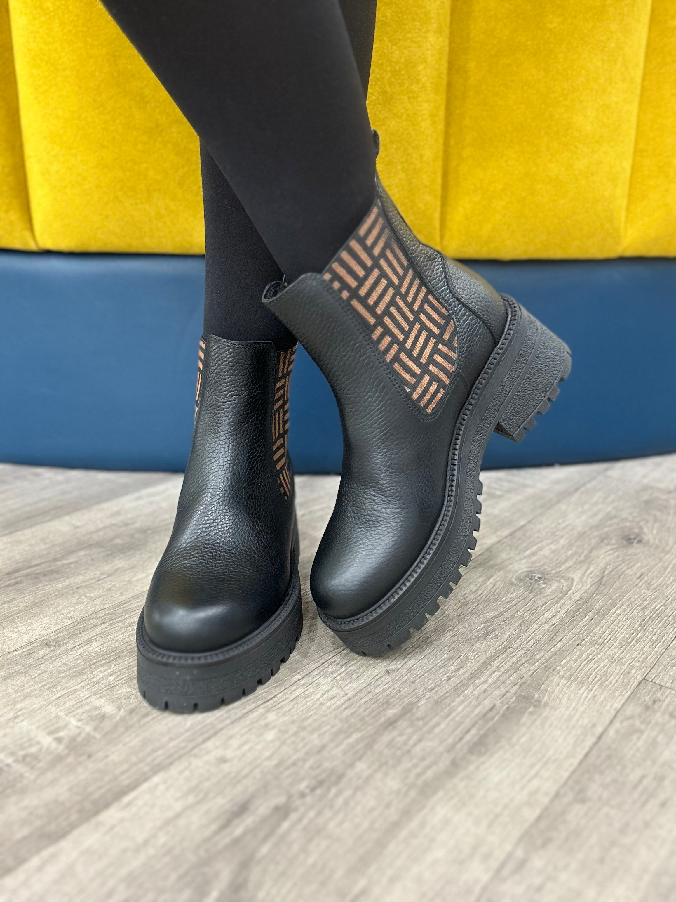 Meline Women's Black Boot - Shop Now!