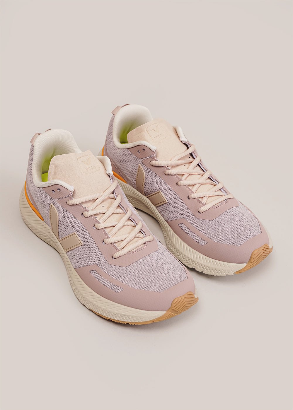 Parme Sable Impala Running Shoes