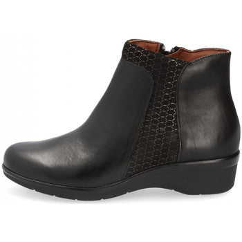 PITILLOS black wedge boot