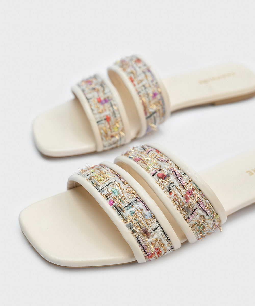 Square-toe Flat Shoes