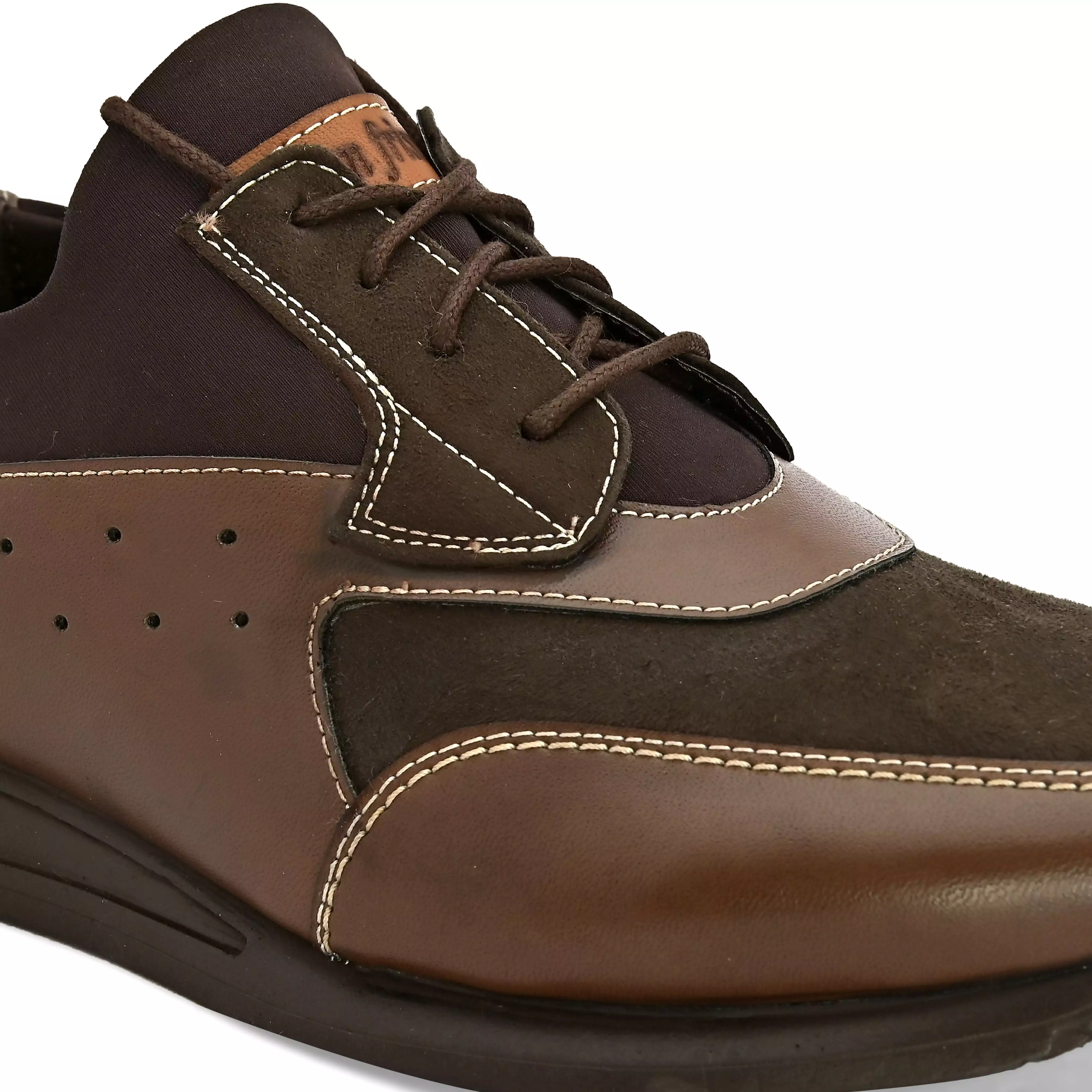 Taurus Brown Sneakers Casual