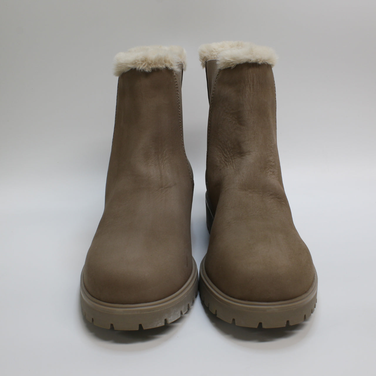 Timberland Lyonsdale Chelsea boots in Taupe Grey, UK size 5 for women