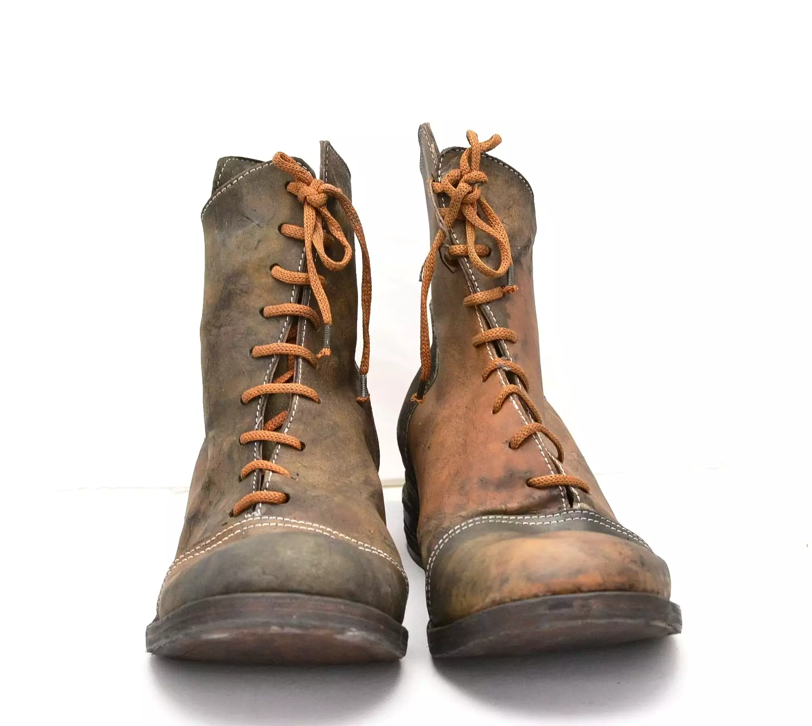 Vintage Style Boot | Deep Brown Leather Stain