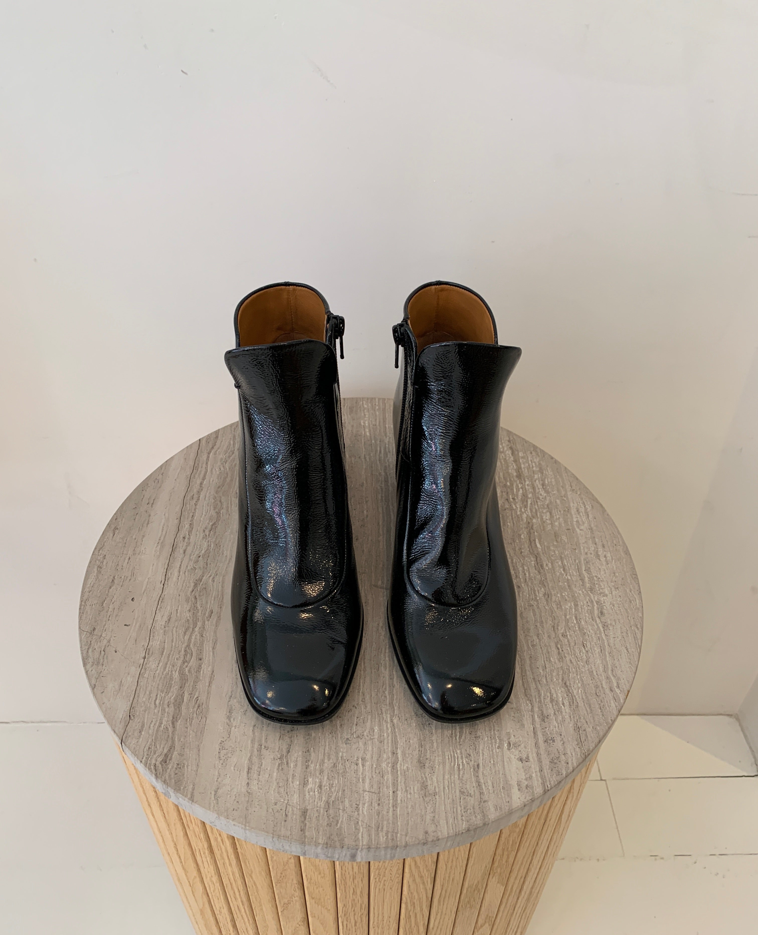 Warehouse Sale - Black Patent Palma Boots